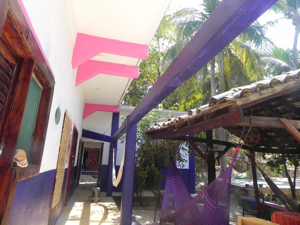 El Almendro Hotel Puerto Ángel Exterior foto
